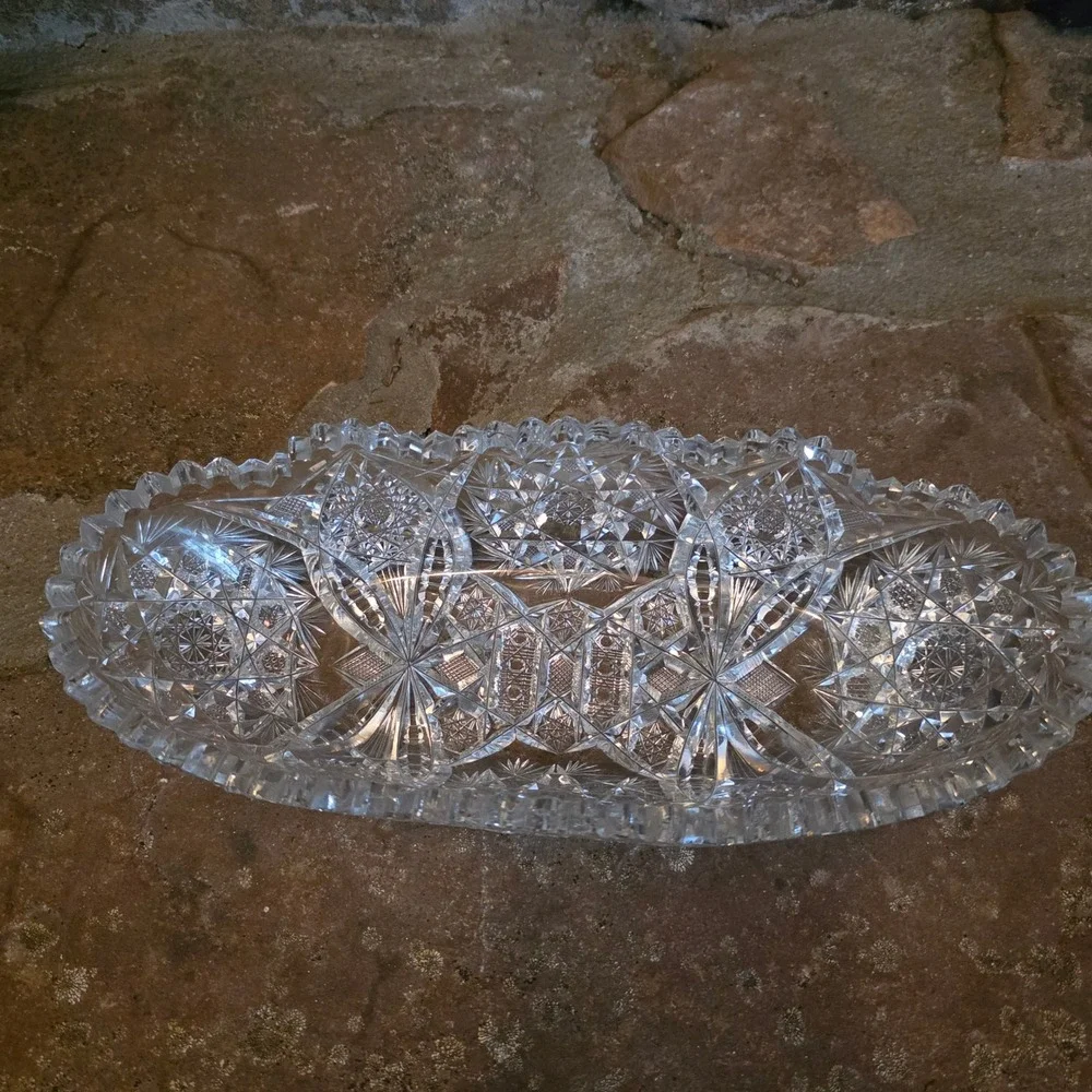 Vintage American Brilliant Style Cut Glass Oval Bowl Starburst Sawtooth Rim 9.5